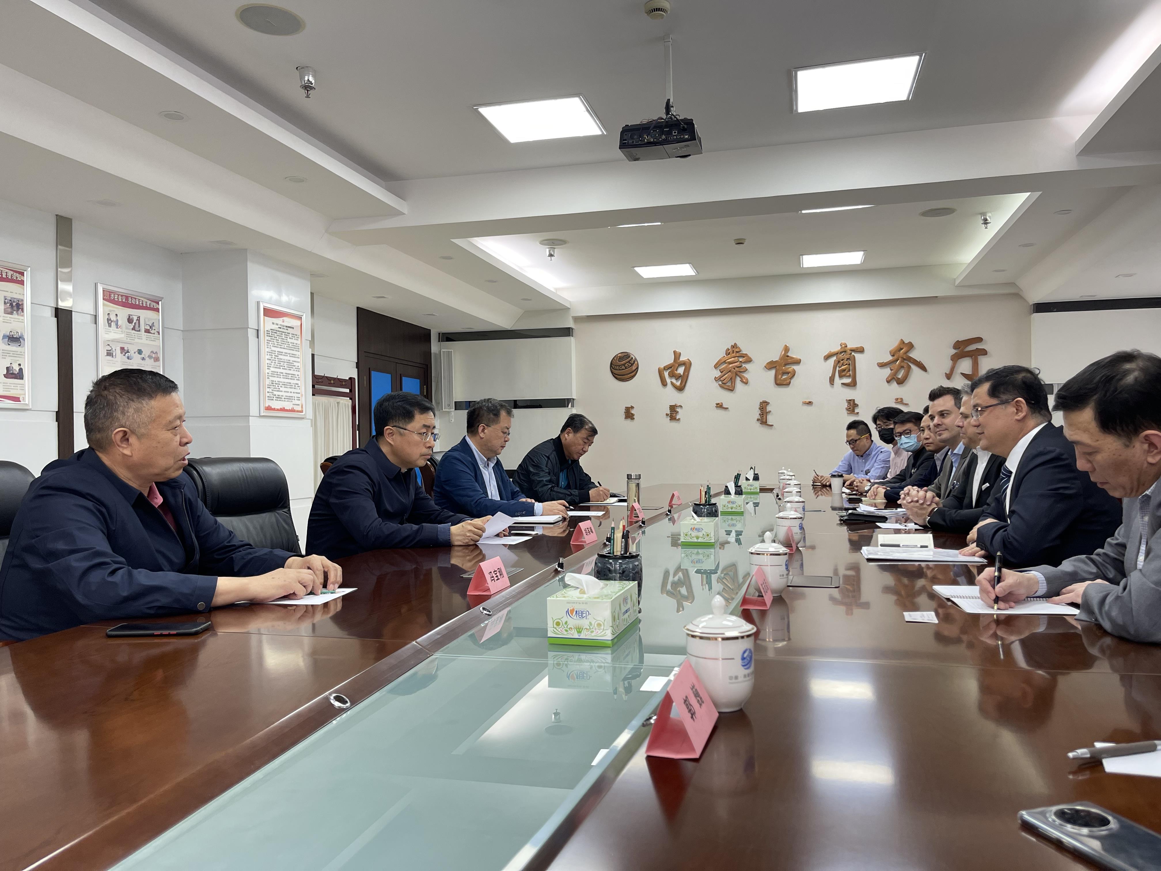 ec31afcba4d7799eaf14ce4fb97c372.jpg